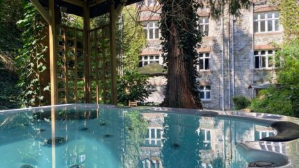Mother's Day Mud Rasul Spa Day - Rosé Prosecco & Cake for 2 - Ruthin Castle