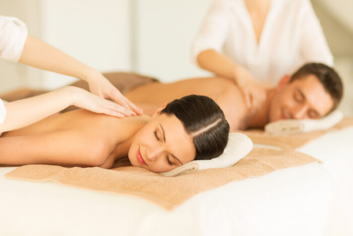 4* Radisson Hotels Couples Spa Day For Two: 2 X 25 Min Treatments And Prosecco - Durham, Manchester And Stansted | Wowcher