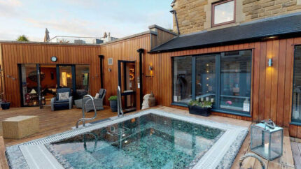 4* Spa Day With Treatment & 2 Course Lunch For 2 - Three Horseshoes Country Inn & Spa | Wowcher