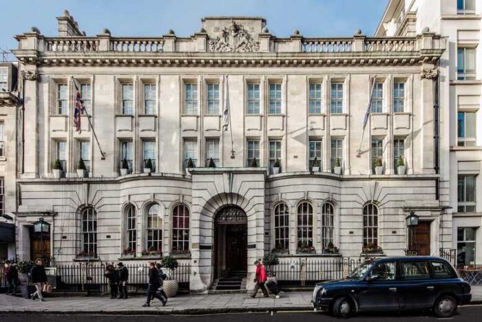 5* Courthouse Hotel Spa Day, 50-Minute Treatment, Bubbly & £10 Voucher - Oxford Street | Wowcher