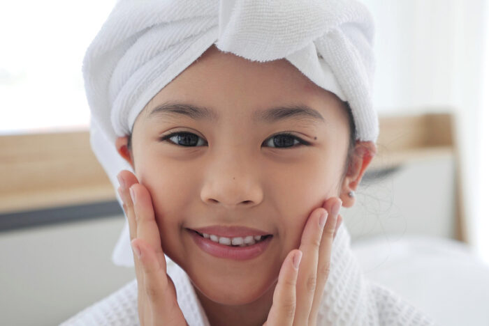Child Sassy Spa Day For 1 With Mocktail & 4 Treatments - Birmingham - Book A Party! | Wowcher