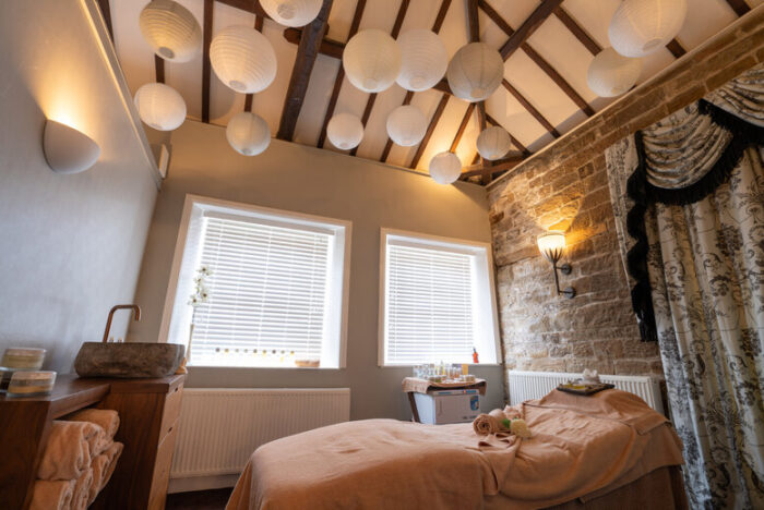 Spa Day With 50-Min Elemis Treatment, Prosecco & Cake - Waterton Park Hotel | Wowcher