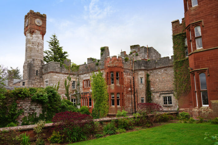 Spa Day With Elemis Treatment, Prosecco & Cake - Ruthin Castle Hotel | Wowcher