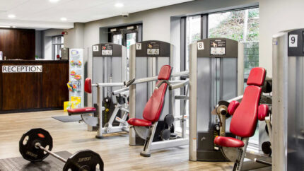 4* Radisson Blu Manchester Airport Hotel Spa Day: 2 X Treatments, Leisure Access & Prosecco | Wowcher