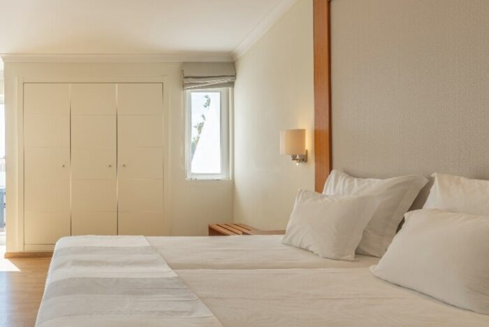 4* Algarve Beach Holiday - Breakfast, Hotel & Flights | Wowcher