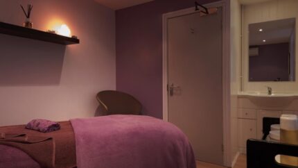 4* Chesford Grange Spa Day - 1 Or 2X25 Min Treatments, Light Lunch & Prosecco For 1 Or 2 | Wowcher