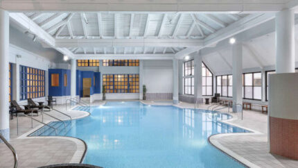 4* Twilight Spa Day With Prosecco & Robe Hire For 2 - Forest Of Arden Hotel & Country Club | Wowcher