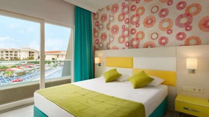 4* Luxury Turkey All-Inclusive Beach Resort & Flights | Wowcher