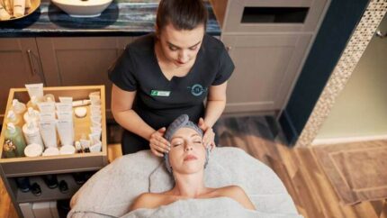 4* Ana Spa Day With 25-Minute Treatment, Spa Access, Lunch & Product Voucher - Voco Winchester | Wowcher