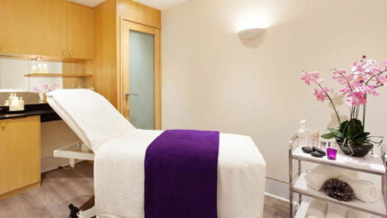 4* Crowne Plaza Marlow Spa Day With Choice Of 25-Minute Treatment, Spa Access, Afternoon Tea & £10 Treatment Voucher | Wowcher