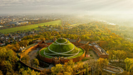 4* Krakow City Break - Award Winning Garden Square Hotel Stay, Auschwitz Tour & Flights - Win A Berlin City Break! | Wowcher