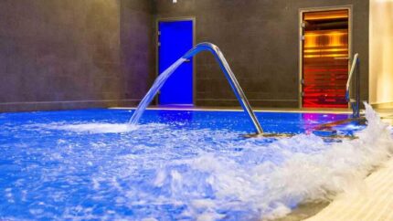 5* Courthouse Spa Day: 50-Minute Massage, Spa Access & Prosecco - Beauty & Melody, Shoreditch | Wowcher