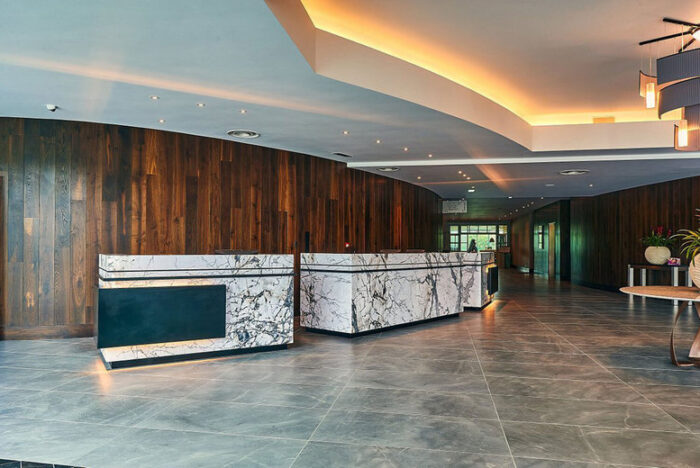 Luxury Spa Day With A 50-Min Treatment, Spa Access, Sparkling Afternoon Tea, & £10 Voucher - Crowne Plaza Marlow | Wowcher