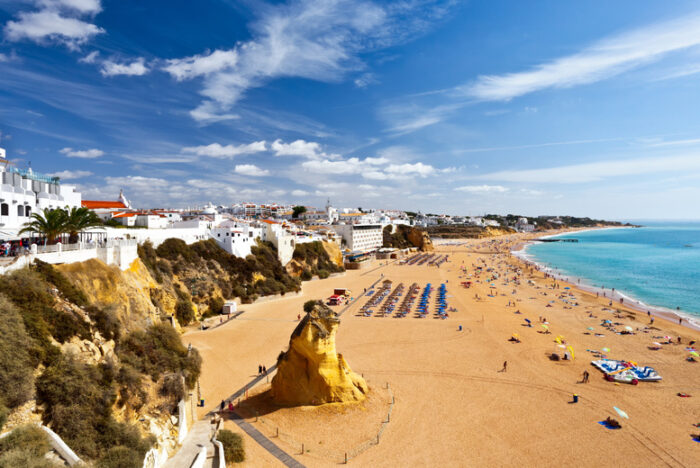 4* Algarve Retreat: Adults-Only Hotel, Breakfast, And Flights Included | Wowcher