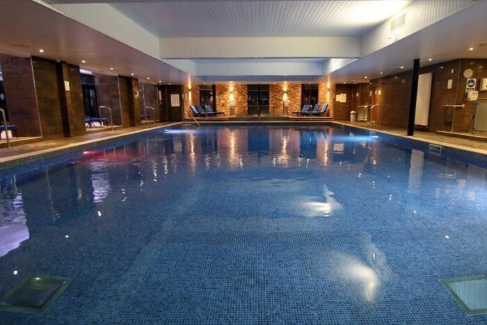 4* Luxury Hampshire Spa Stay with Breakfast & Spa Access - Old Thorns Hotel | Wowcher
