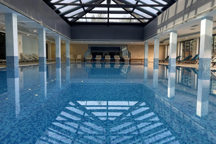 Luxury 4* Bansko, Bulgaria Stay - Spa, Ski, & Deluxe Apartment Retreat | Wowcher