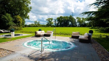 Thornton Hall Spa Stay For 2 With Cocktails For 2 - Breakfast & Dinner Upgrades | Wowcher