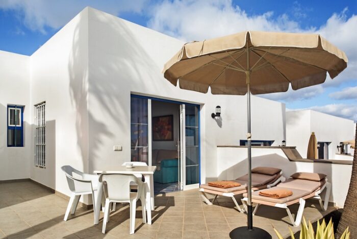 4* Lanzarote Beach Getaway - Self Catering Hotel Stay & Flights | Wowcher