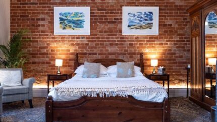 4* Norfolk Coastal Escape for 2: Superior Room Stay with Breakfast, Prosecco & Leisure Access | Wowcher