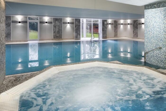 4* Cheltenham Chase Hotel & Spa Stay, Dinner, Breakfast & Health Club Access For 2 - Spa Treatment Upgrade Available! | Wowcher