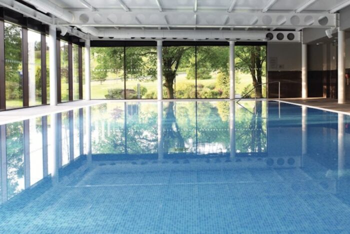 4* Macdonald Inchyra Hotel & Spa Stay for 2: Bottle of Prosecco, Breakfast, Spa Access and Late Checkout! | Wowcher