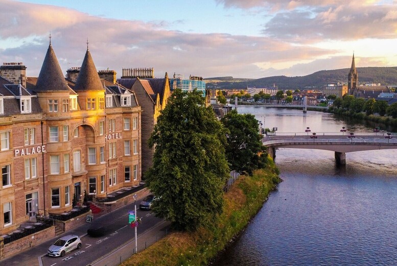 4* Inverness Spa Hotel Stay, Breakfast, Wine & Leisure Access for 2 | Wowcher