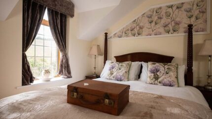 Blackwell House: 5-Star Stay, Cream Tea & Prosecco for Two Guests - Hot Tub Option! | Wowcher