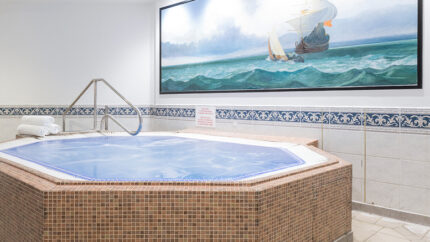 Mums-to-Be Pregnancy Spa Day with Massage, Spa Access, Soft Drink, Vouchers & Goodie Bag at 4* Rena Spa Southampton | Wowcher