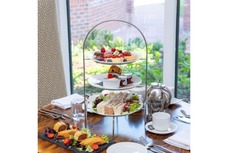 Rasul Spa Day for 2: 45 min Mud Rasul, 3 hour Spa Access, Afternoon Tea & Glass of Prosecco | Wowcher