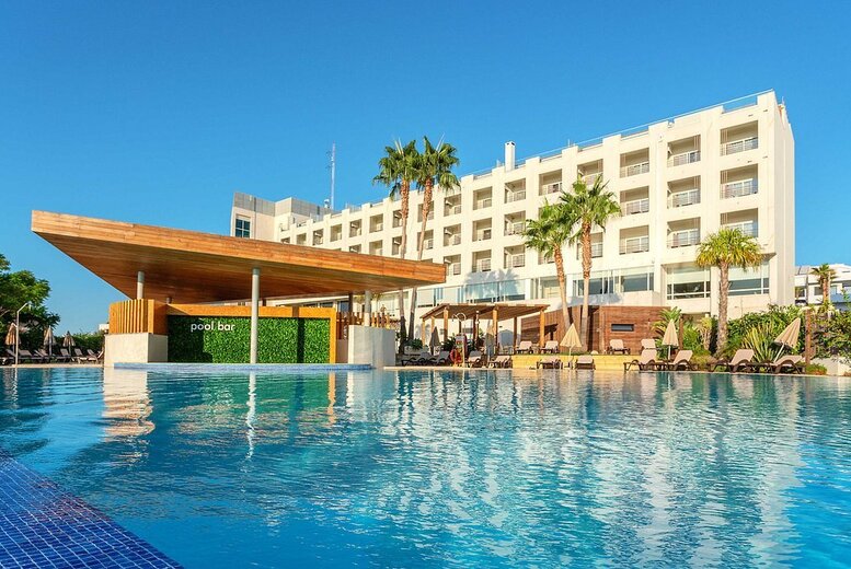 4* Portugal Break: Lisbon and Algarve Beach Holiday with Return Flights Included. | Wowcher