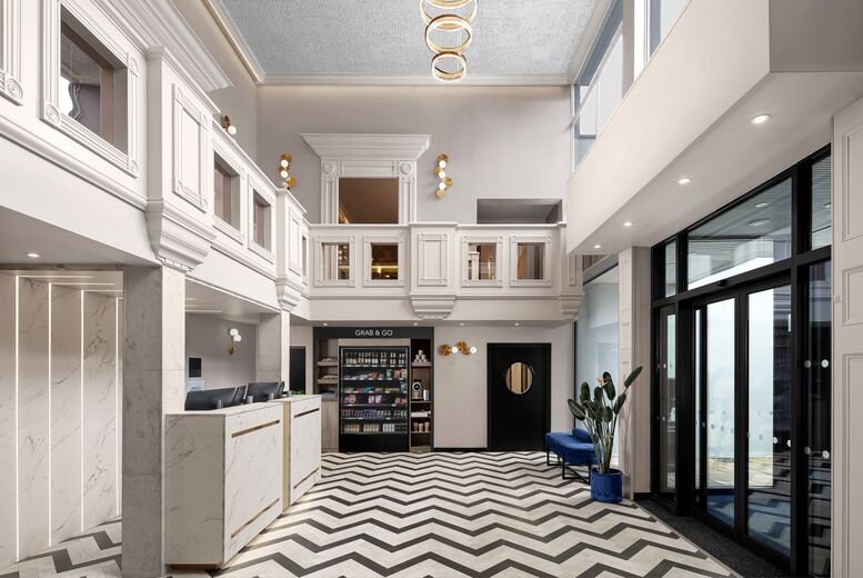 4* Delta Marriott Colchester, Essex Stay for 2 - Breakfast, Late Checkout & Spa Access with Dinner Upgrade | Wowcher