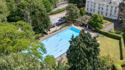 New Bath Hotel & Spa: 4* Fire & Ice Spa Day - Outdoor Lido, Thermal Suite & 25-Minute Treatment - Matlock | Wowcher