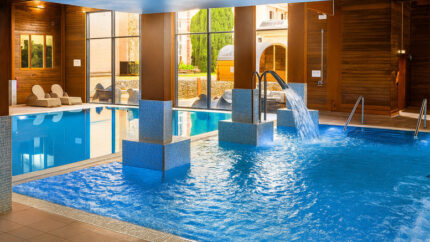 Bannatyne Spa Day: 3 Treatments, Bottle of Bubbly, Unlimited Spa Access & 2 Spa Gifts - 44 UK-Wide Locations! | Wowcher