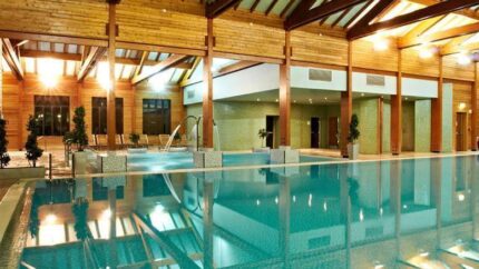 Bannatyne Spa Day: Valentines Spa Day with 60 minute Treatment, Unlimited Spa Access, Bottle of Bubbly, Eye Mask & Bath Salts - 44 Locations! | Wowche