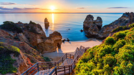 4* Algarve Hotel Stay with Breakfast, Paddle Court & Return Flights | Wowcher