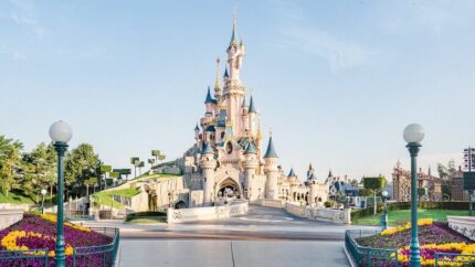 4* Disneyland Paris Eurostar Escape with Hotel Stay & Return High Speed Train ticket with an Optional Disneyland Ticket. | Wowcher