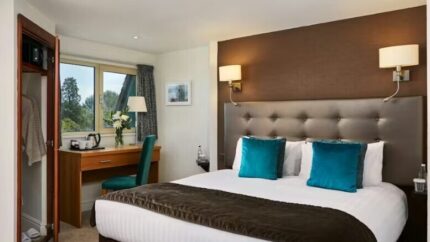 4* Suffolk Spa Stay For 2 at Ufford Park Resort: Breakfast, Leisure Access, Late Checkout & Dinner Upgrade | Wowcher