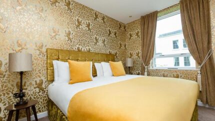 4* Merseyside Stay for 2 with Breakfast, Prosecco & Steak Platter Option | Wowcher