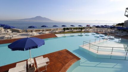 4* Sorrento B&B Beach Escape with Hotel Stay & Return Flights | Wowcher